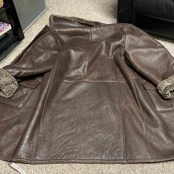 100% lamb sherling lined leather longer jacket- brand new!!! - Picture 11 of 11